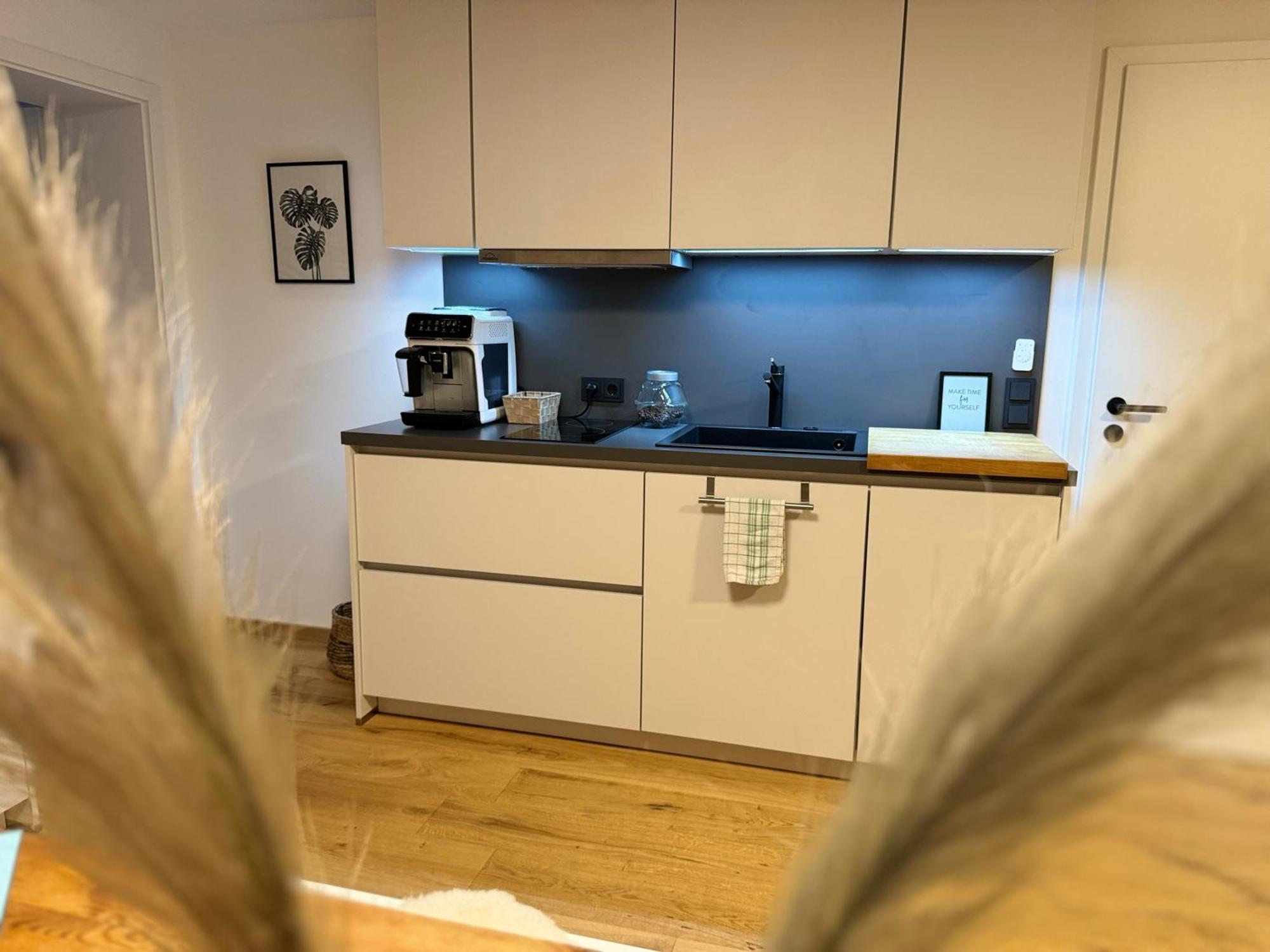 Ferien- Und Business Apartment Cadolzburg Экстерьер фото